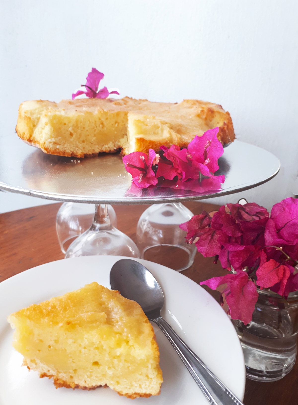 Vanilla & Lemon Sponge Cake with Coconut Cream frosting